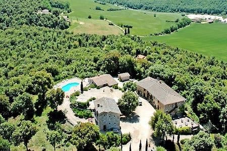 Podere La Castellina Podere Poggiaccio Екстер'єр фото